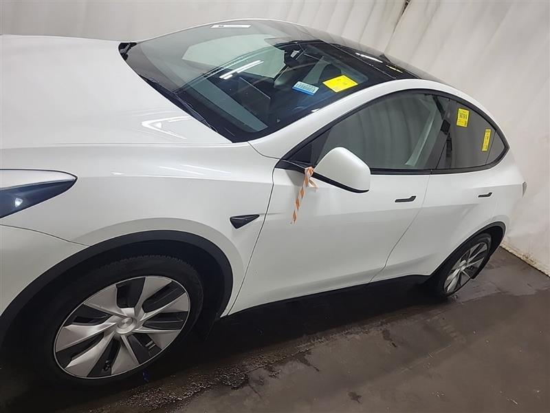 tesla model y 2023 7SAYGDEE1PF699776 image tesla model y 2023 7SAYGDEE1PF699776 image